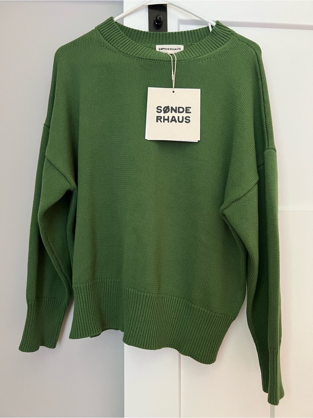 Sonderhaus Gwendolyn Sweater - Kelly Green